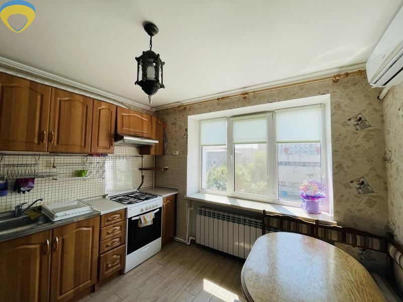 продажа двухкомнатной квартиры номер A-174038 в Суворовском районе, фото номер 8